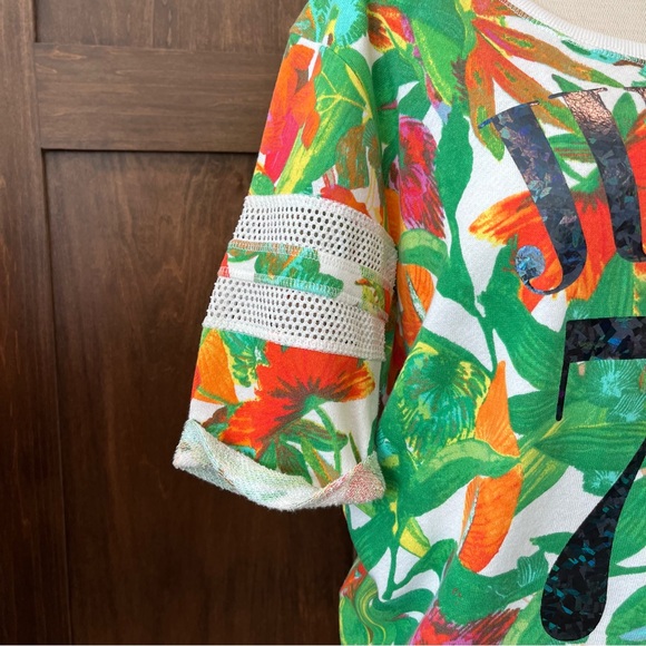 JUICY COUTURE PALM PRINT T-SHIRT TROPICAL RESORT GREEN WHITE TOP CASUAL - Picture 11 of 14